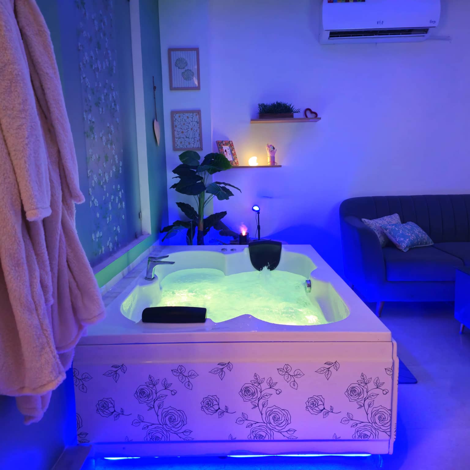 Jacuzzi haven private 1-bhk apartment - Main Image